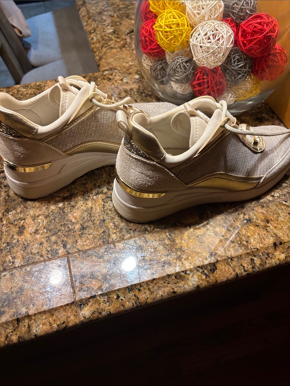 Micheal Kors cream and gold lace up hidden platform sneakers - Picture 7 of 9
